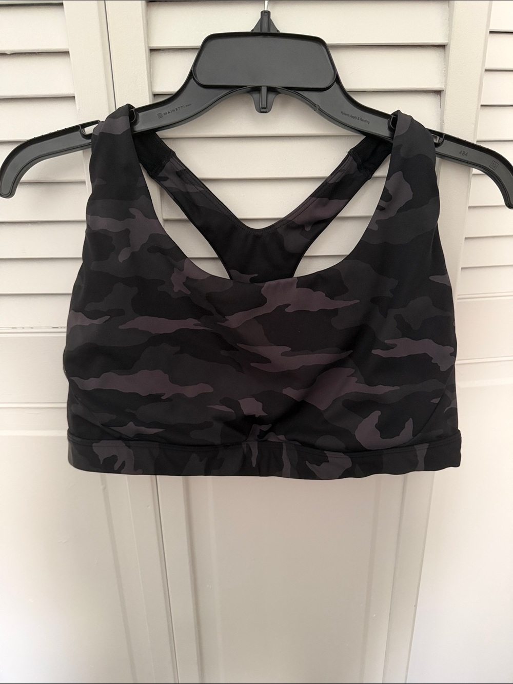 Women’s Black & Gray Camouflage Sports Bra